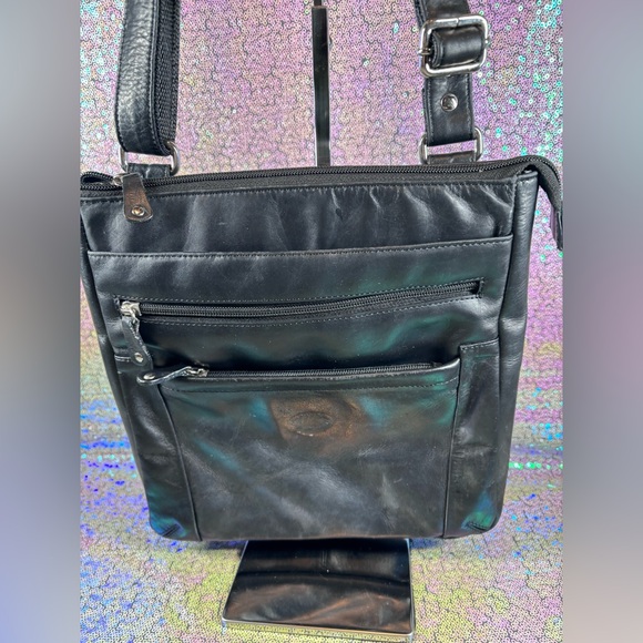 Two Black Leather Crossbody Bags - Picture 3 of 10